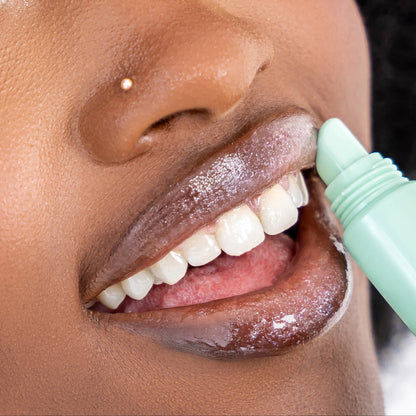 Frosted Mint Shimmer Smoothie Lip Treatment